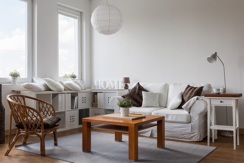 Croydon man and van team handling household furniture safely